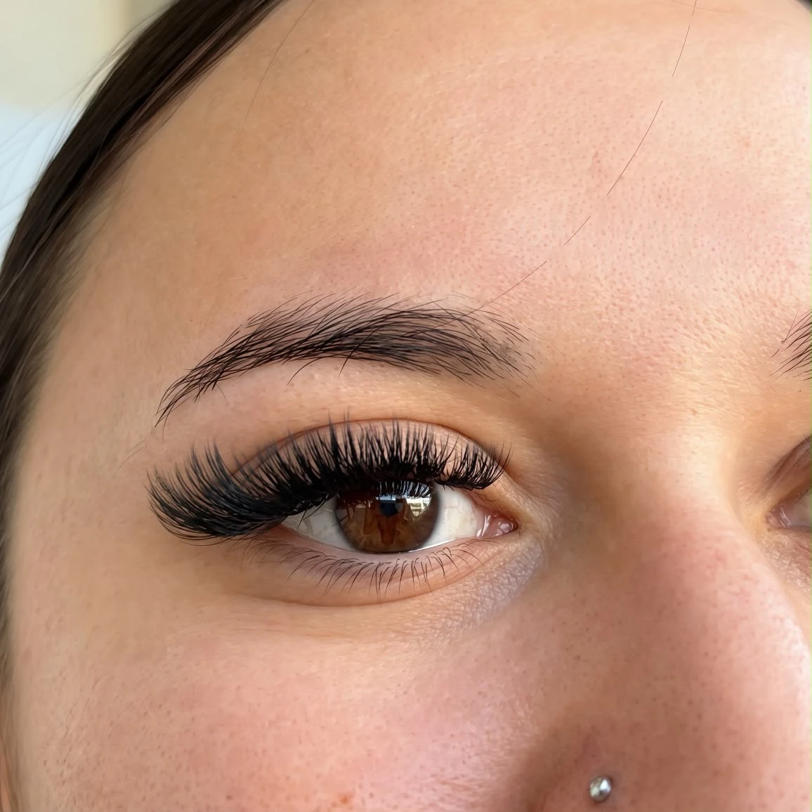 Mega Russian volume lash extensions Orange County - Dramatic fluffy Russian volume lashes expert salon OC